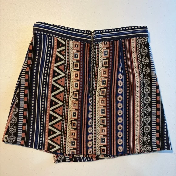 fab'rik Black & Multicolor Aztec Patterned Skirt - Picture 10 of 16